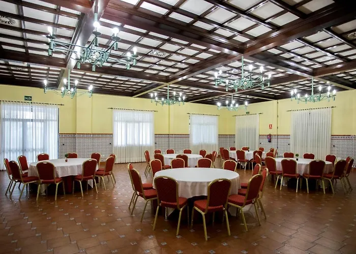 Hotel Dona Brigida - Salamanca Forum Villamayor (Salamanca)